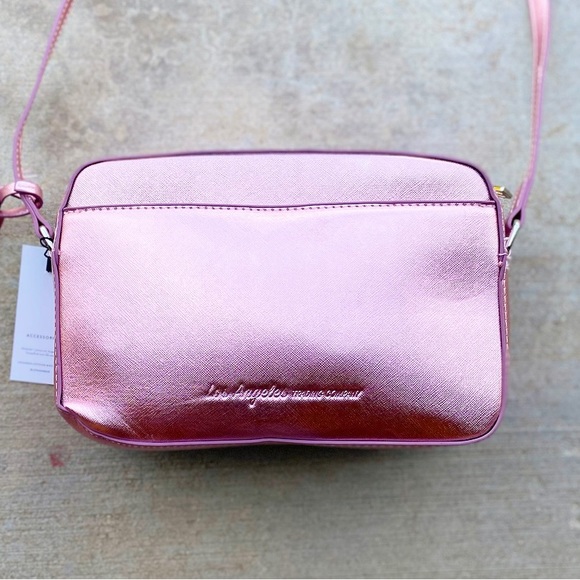 NWT "I Speak Fluent French...." Pink Metallic Crossbody / Los Angeles Trading Co - Picture 4 of 4